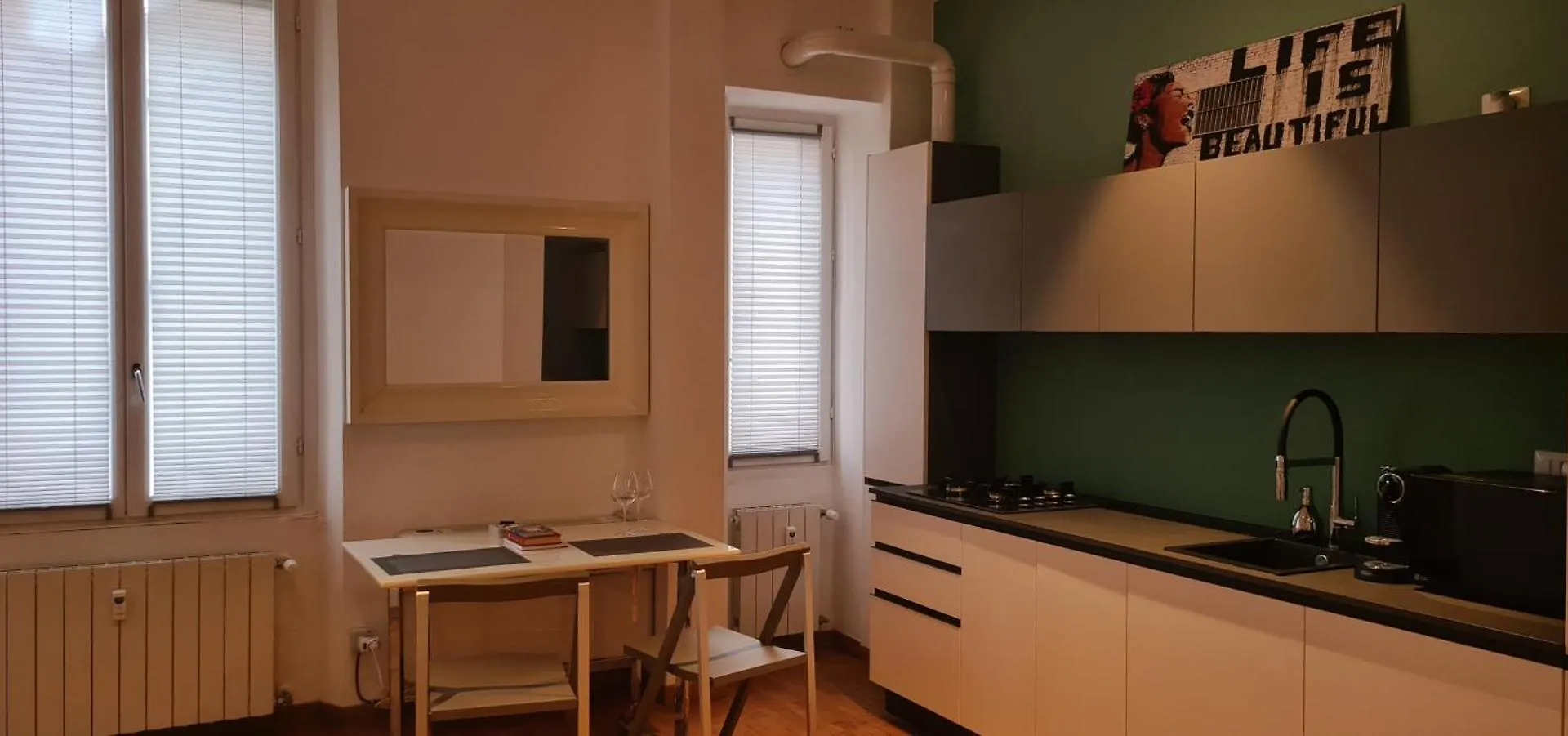 Apartment Portaromanabellamilano Studio 10 Minutes From Duomo